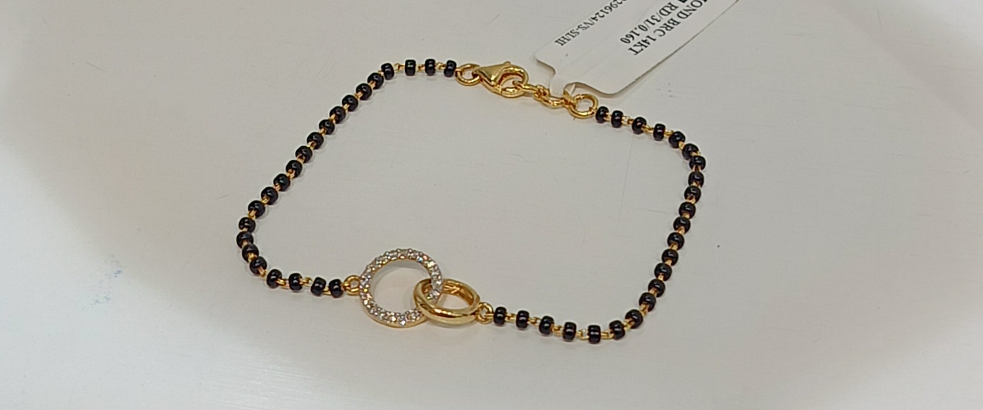 Hand Mangalsutra